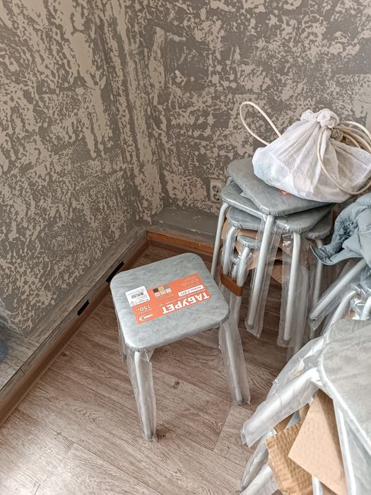 Продам столы,табуретки