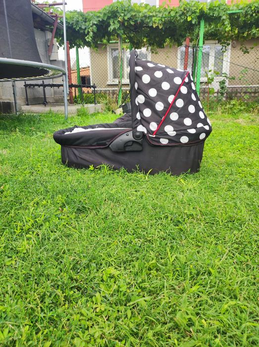 Бебешка количка Hauck Malibu XL All in One Set Dots Black