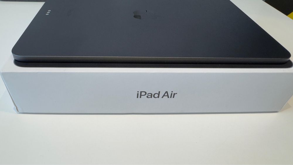 Apple iPad 5th M1, 64GB, Wi-fi, ca nou