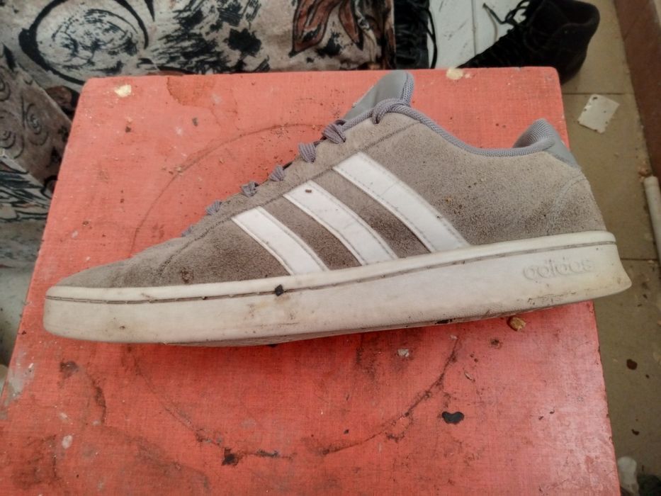 Papuci adidas barbati