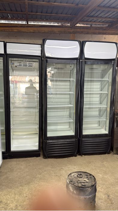 Продам Ветреный холодильники