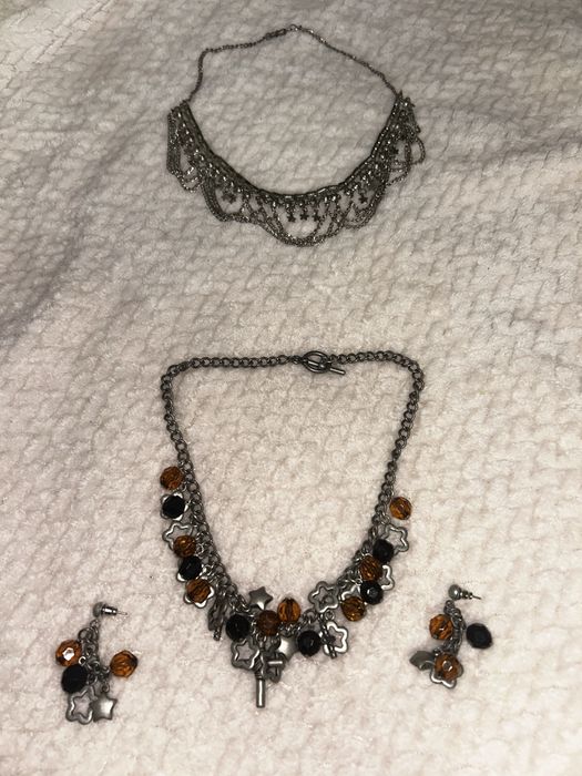 продам разные бусы ручной работы