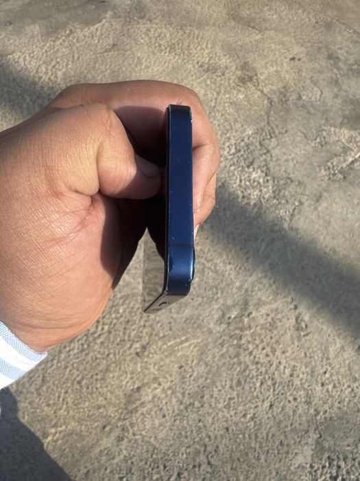 Iphone 12 mini 100$