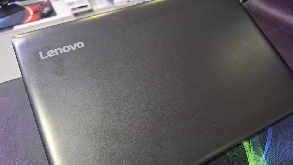 Ноутбук Lenovo в отличном состоянии