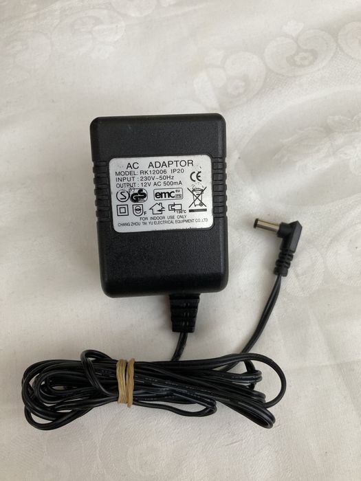 Alimentator 12v . Adaptor 12v . Transformator 12v