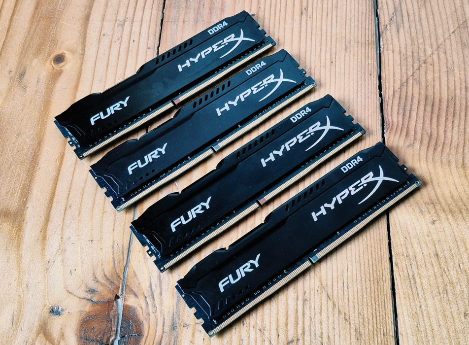 32GB RAM DDR4 2400MHz Hyper X Black