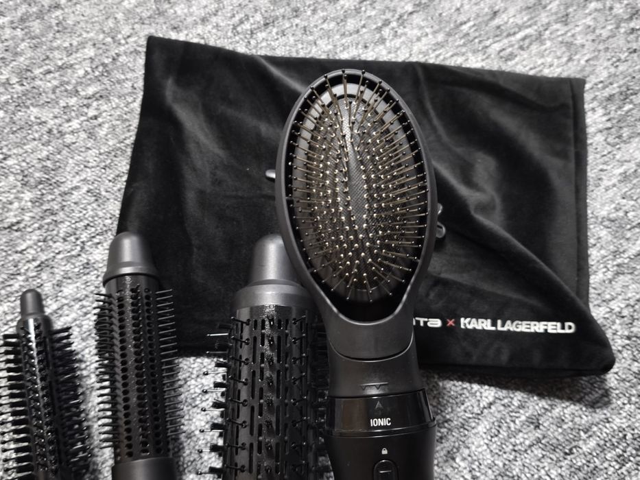 Perie cu aer cald Rowenta x Karl Lagerfeld Express Style CF635LF0