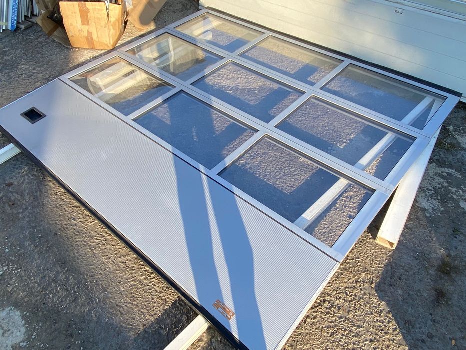 USA SECTIONALA INDUSTRIALA poarta hala garaj H 250 x L 273 Garantie