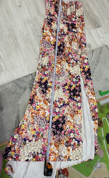 Официална рокля на цветчета