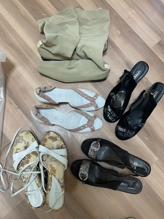 Дамски обувки, в много добро състояние, р-р 40