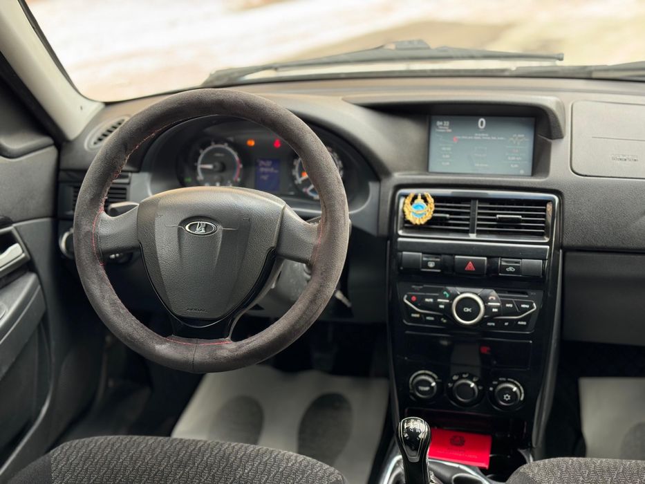Ваз Lada Priora 2 Lux