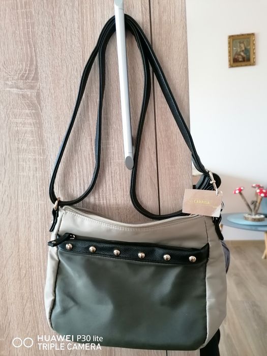 Vând geanta Carpisa