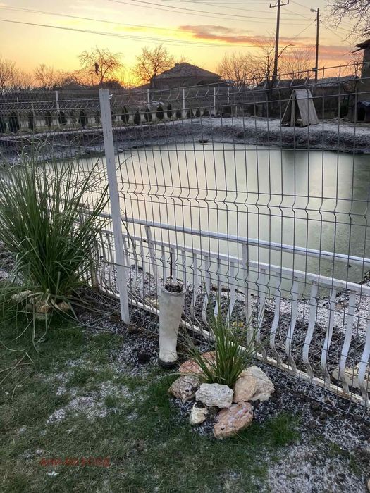 Къща в Добрич, област-с.Сенокос площ 350 цена 420000