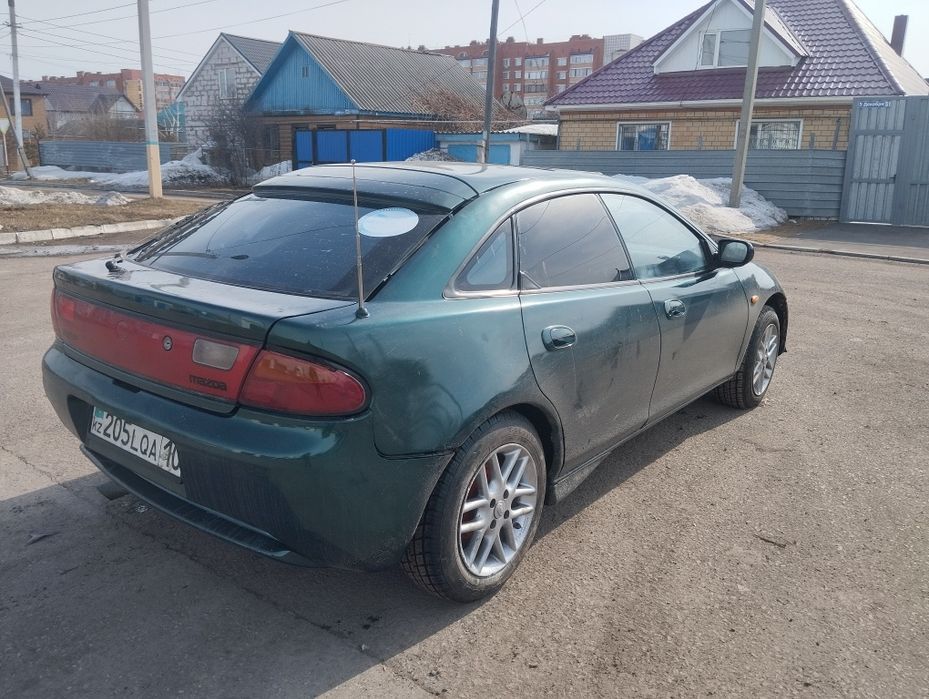 Mazda 323 fba       .