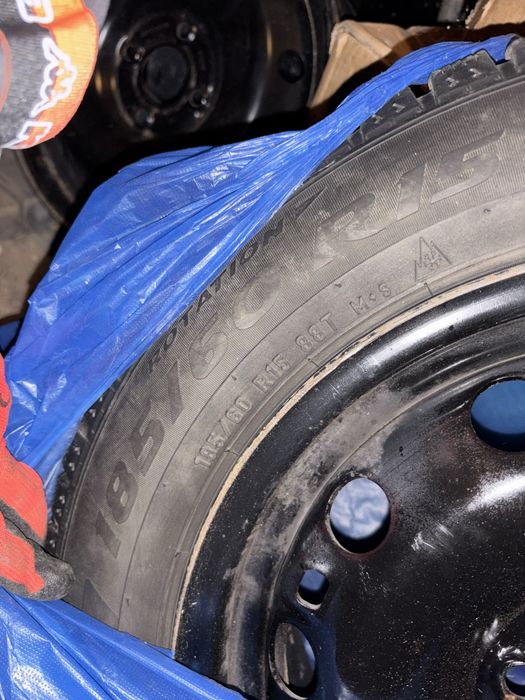 Продам Колеса R15 VW polo