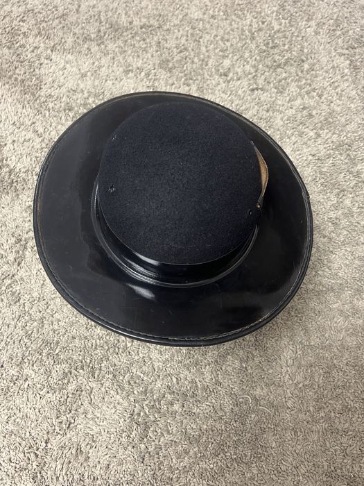 Vand palarie din piele