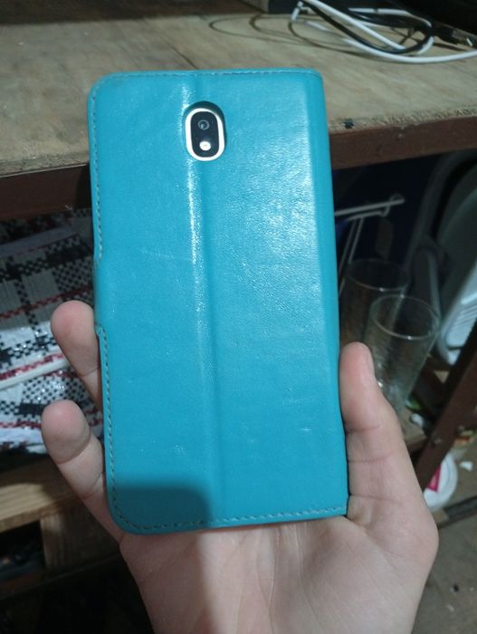 Самсунг телефон чисто нов