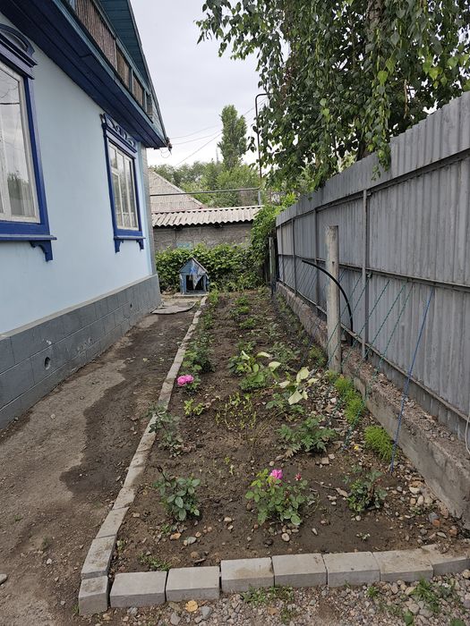Продам капитальный, кирпичный дом в городе