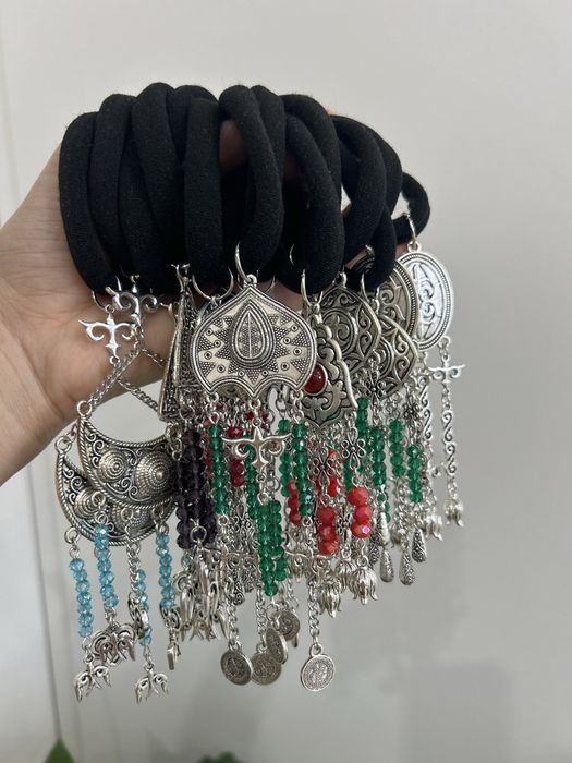 Национальные украшения