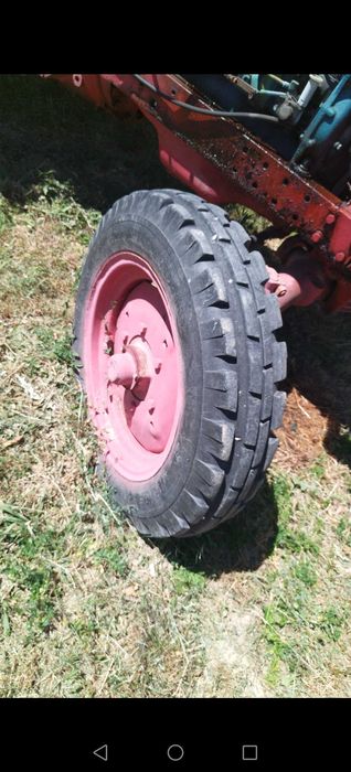 Tractor universal M650 stare bună