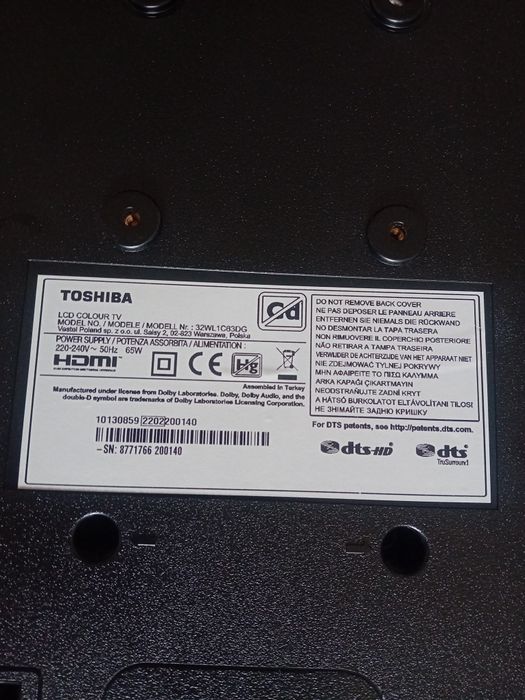 LCD телевизор TOSHIBA 32"