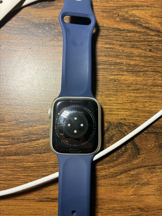 APPLE WATCH 7 series 45mm/100%