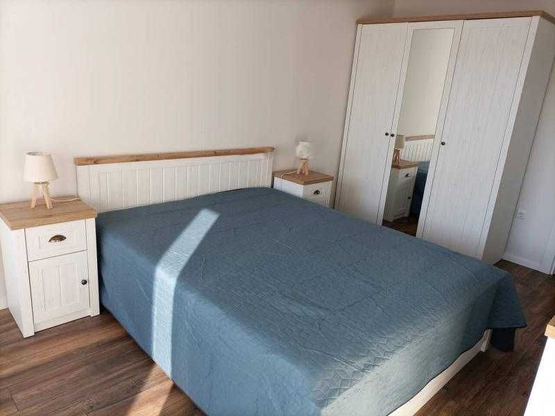 Стилно обзаведен двустаен апартамент в центъра на града