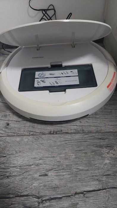 Прахосмукачка робот с жироскоп Decakila, Бяла