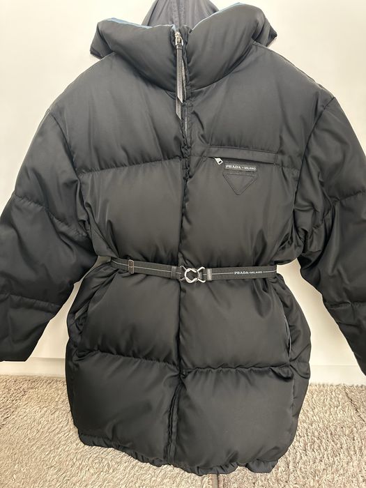 Куртка Prada (пуховик)