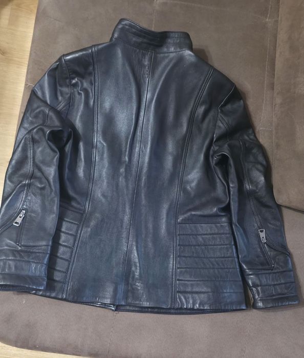 Дамско кожено яке