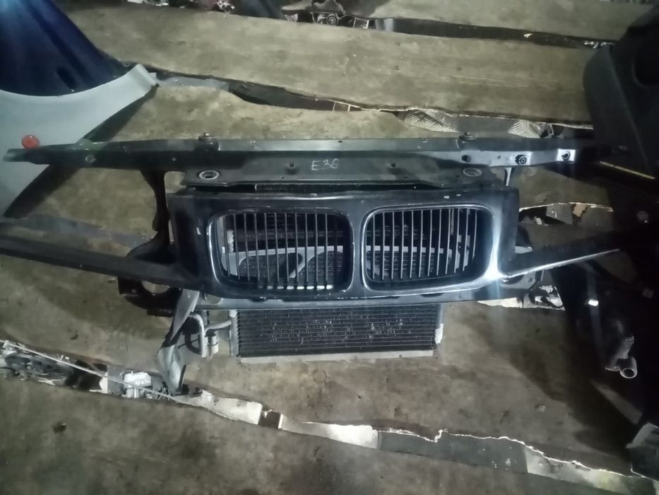 Телевизоры на BMW E46 из Германии