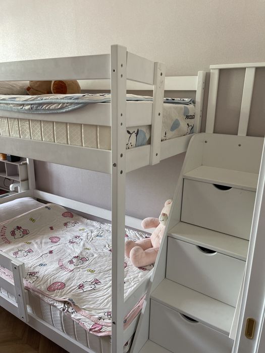 Детская кровать двухярусная