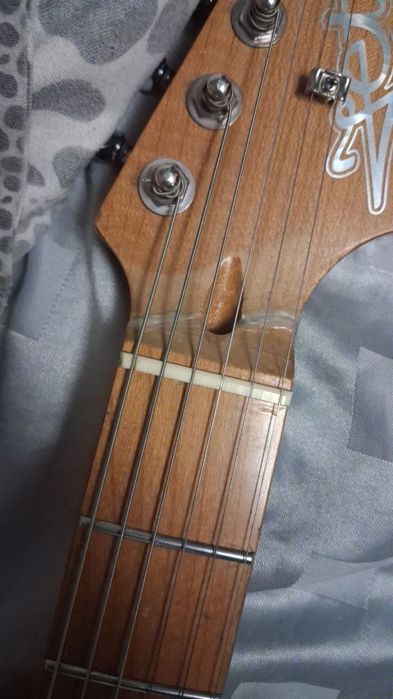 Электро гитара стратокастер