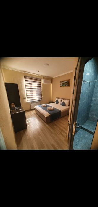 Mehmonxona kunlik kvartera Gastinitsa hotel arzon Xostel