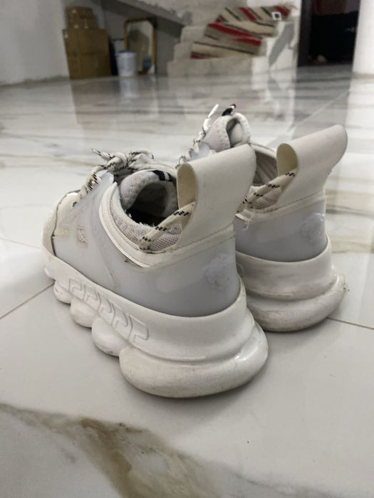 Vand versace chain reaction