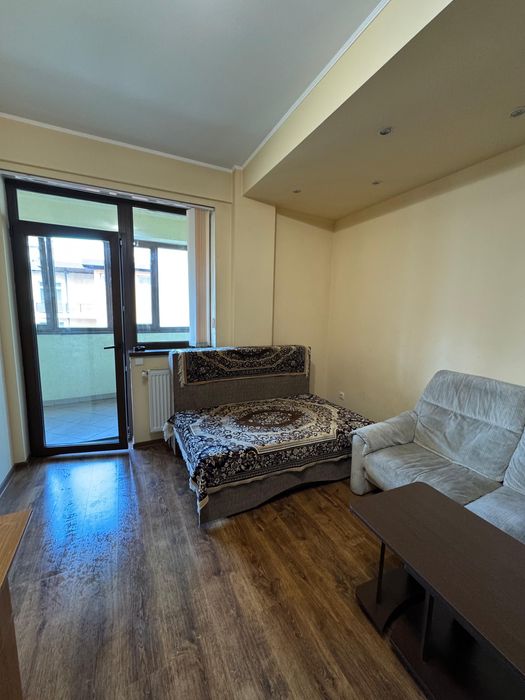 Apartament de închiriat