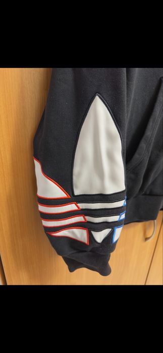 Оригинален суичър Adidas