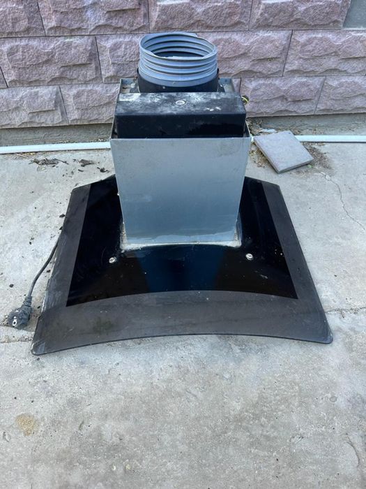 Кухонная вытяжка