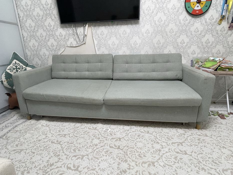 Продам диван книжка 220 с
