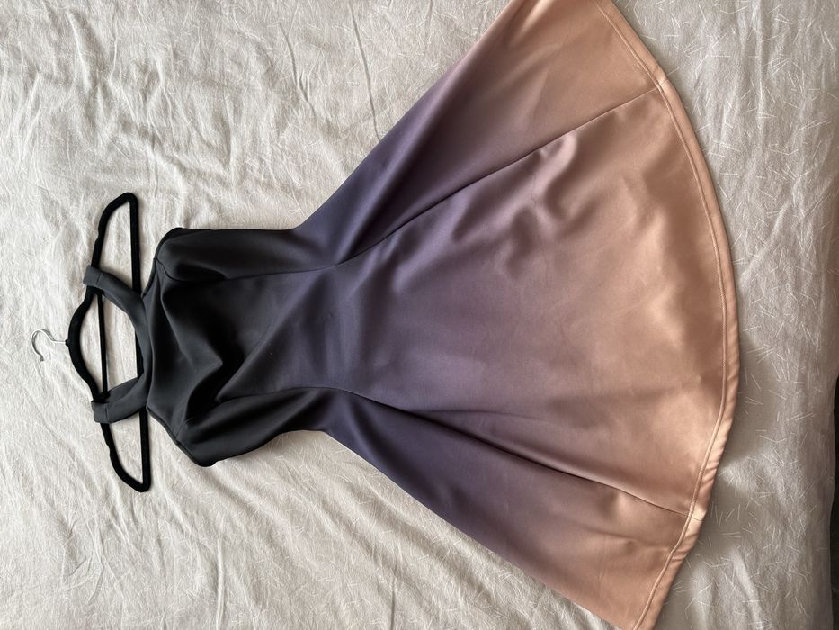 Дамска ефектна рокля