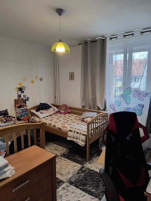 De vanzare apartanent.