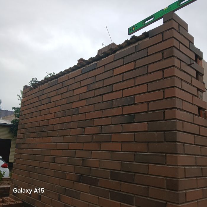 Каменщик .Перегородщик