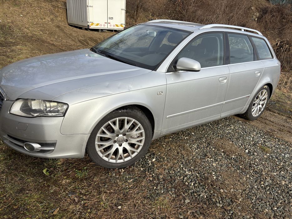 Audi a4 170cp S line / navi