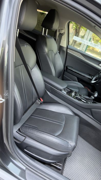 Kia K5 Comfort plus 2022