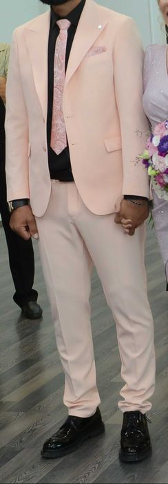 Costum cununie civila roz somon