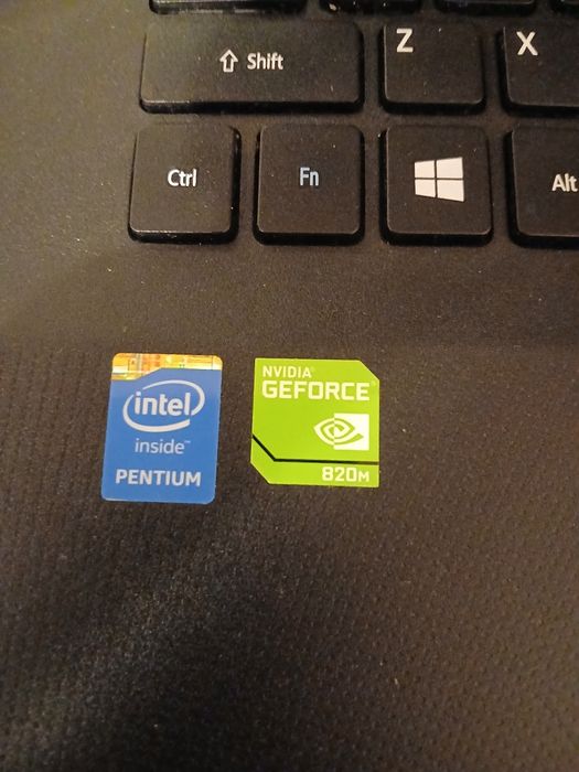 Laptop Acer Aspire E 17