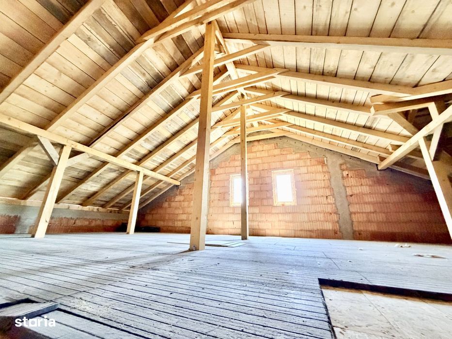 Duplex cu 3 camere | Posibilitate mansardare in Mosnita Noua