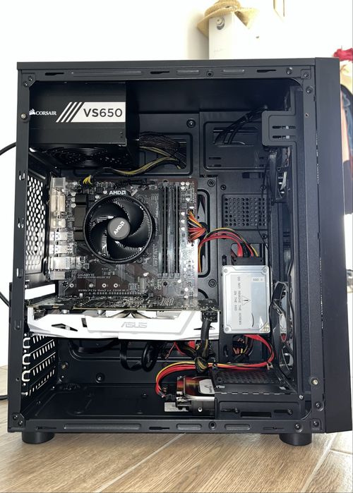 Gaming PC Ryzen 5 / GTX 1070 8GB / 16GB DDR4 / SSD