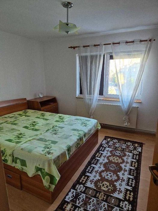 Inchiriez apartament cu 2 camere in Brasov Str. I.L. Caragiale