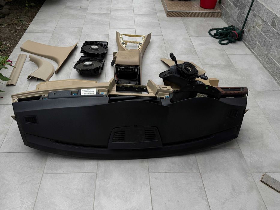 BMW e90 320d На Части